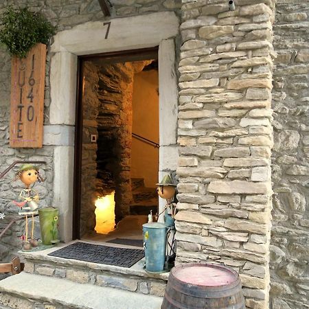 Romantica Suite Con Vasca Idromassaggio Аоста Екстер'єр фото