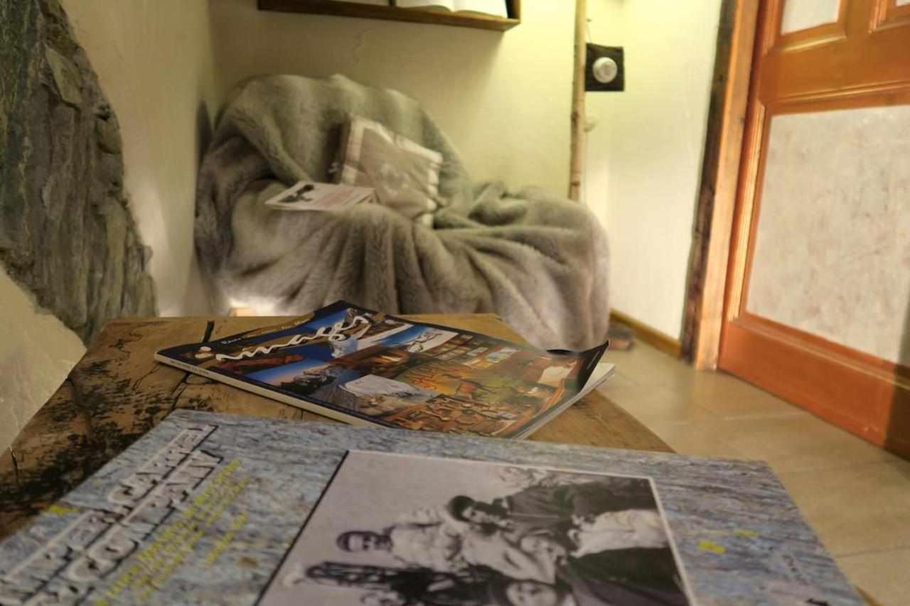 Romantica Suite Con Vasca Idromassaggio Аоста Екстер'єр фото
